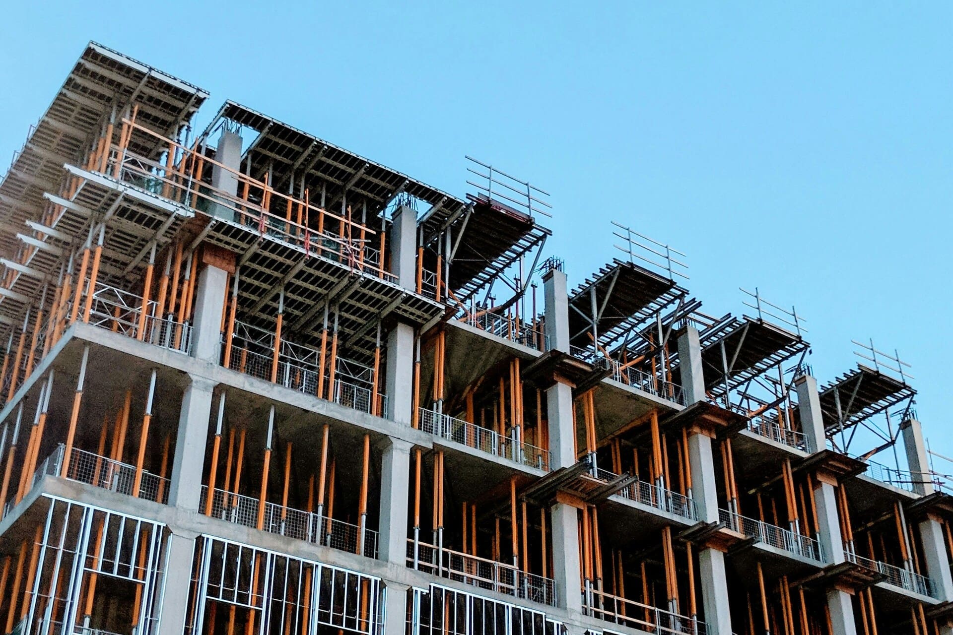 tolu-olubode-PlBsJ5MybGc-unsplash (1) (1) (1)